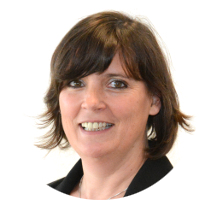 Dr. Claudia Auinger